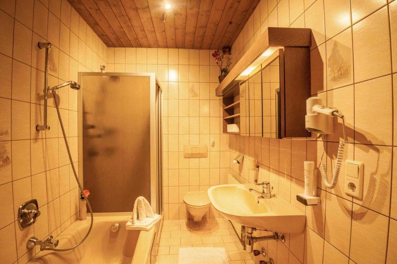 Ferienwohnung Brugger 6 Personen Kaltenbach Bagian luar foto